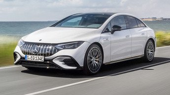 Представлен "заряженный" электрокар Mercedes-AMG EQE