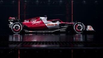Формула 1. Команда Alfa Romeo раскрыла новый болид C42