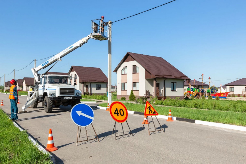 В Белгородской области электричество проведут к более 800 участкам ИЖС