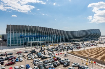 В аэропорту Симферополя построят новые рулежные дорожки и перрон