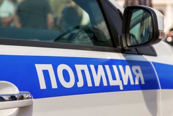 В Москве на станции метро "Савеловская" неизвестный ранил сотрудника полиции ножом