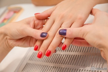 Британские медики: указательные пальцы могут помочь в распознании рака