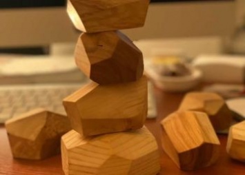 Благовещенская предпринимательница запустила производство деревянных игрушек