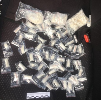 Кемеровчанин получил срок за привезенные с собой "наркотические" чипсы