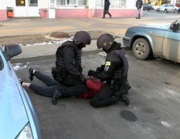 В Белгороде задержали взломщика банкоматов