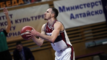 Победа вместо галстука: баскетболисты «Барнаула» выиграли в Челябинске
