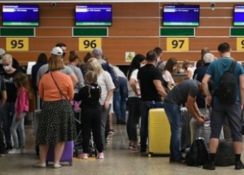 После шутки о бомбе в багаже в аэропорту задержали россиянку