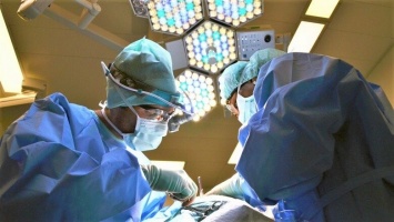 Нижневартовские врачи удалили 20-сантиметровую опухоль из груди шестилетнего ребенка