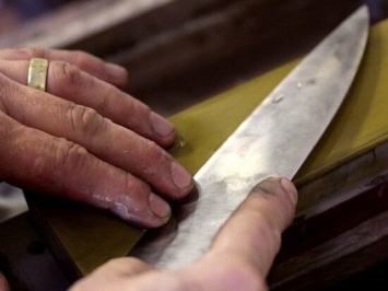 Из-за неправильного образа жизни жительница Чувашии порезала дочь ножом