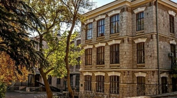 В Ялте отреставрируют исторические здания Александровской гимназии
