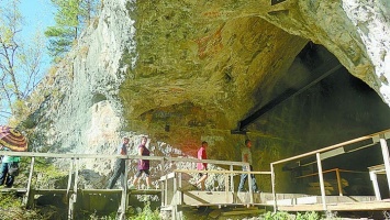 Денисова пещера на Алтае: в чем ее уникальность и главные достопримечательности