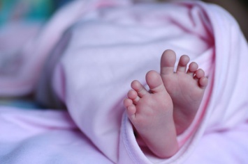 Прибывшие на вызов саратовские медики обнаружили мертвого младенца