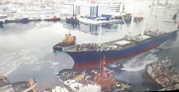 По факту столкновения двух судов в порту Петропавловска-Камчатского прокуратура начала проверку