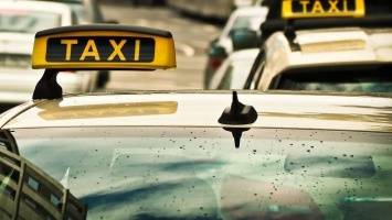 Мошенники обманули таксиста в Камне-на-Оби