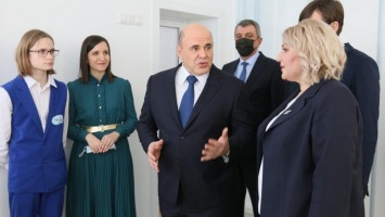 Михаил Мишустин пообещал поддержать проект строительства двух школ в Барнауле
