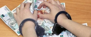 Две москвички похитили у обнинца почти 2 млн рублей
