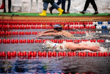 В Петрозаводске завершились крупнейшие в России соревнования по зимнему плаванию