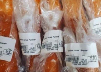 «Сытную» морковь по цене сосисок продавали в магазине Свободного