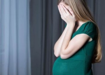 Врачи амурской больницы «умолчали» о беременной несовершеннолетней