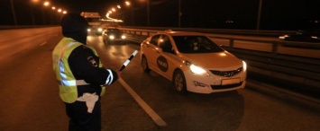 В Калуге задержали пьяных таксистов