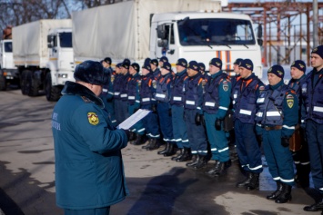 На помощь уходящему под воду Алтайскому краю пришлось направить спасателей из Новосибирска