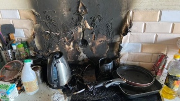 31 человек выехал на тушение в Барнауле, а пожар оказался маленьким