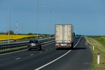 ГИБДД области хочет в 6 раз увеличить штраф за проезд грузовиков на запрещающий знак