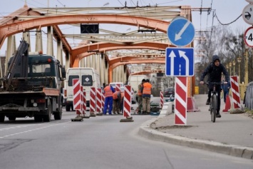 Кропоткин пообещал «человеческий» разговор с подрядчиком о сроках ремонта моста на Киевской