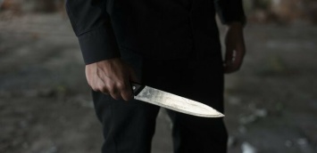 В Ульяновске грабитель напал с ножом на женщину