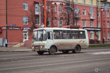 Орально удовлетворяющийся водитель маршрутки подверг опасности пассажиров в Кемерове