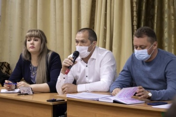 «Я неграмотный в строительстве»: депутат объяснил 7-этажную застройку в Большом Исаково