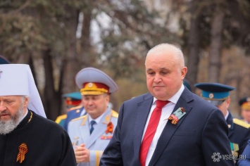 Губернатор Сергей Цивилев поздравил кузбассовцев с Днем Победы