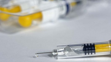 Итальянке случайно ввели шесть доз вакцины Pfizer