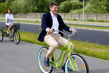 Калининградские чиновники призвали горожан на один день пересесть на велотранспорт