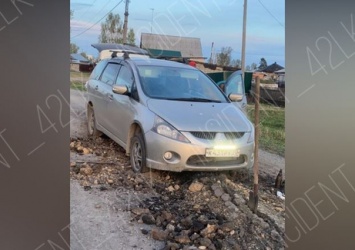 "Аттракцион прекрасный": водители пожаловались на состояние дорог в кузбасском городе