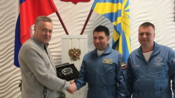 Барнаульская делегация поздравила «Стрижей» с юбилеем