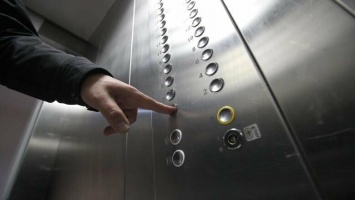 Ростехнадзор нашел нарушение требований обслуживания лифтов в Нижневартовске