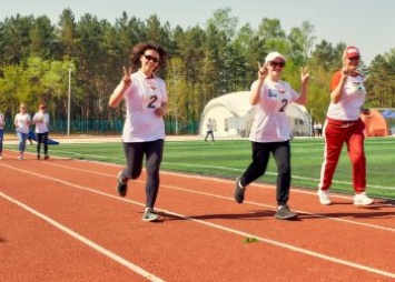 Амурские бегуны собрали 34 тысячи рублей для детдома