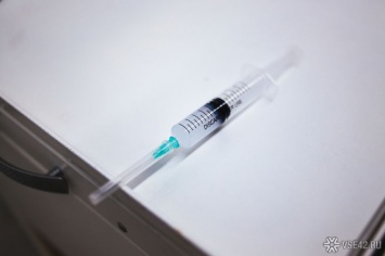Словакия одобрила российскую вакцину от COVID-19