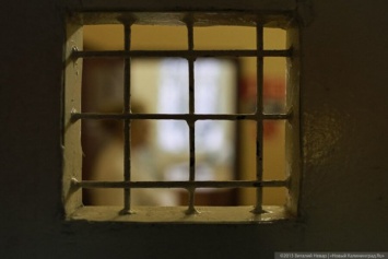 Прокуратура: в колонии Калининграда готовят заключенные без медкнижек