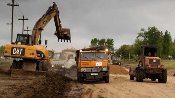 На ремонт сельской дороги в Алтайском крае направили 131 миллион рублей