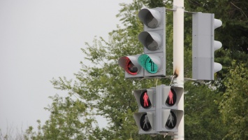 На улицах Саратова установят 17 светофоров в новых местах