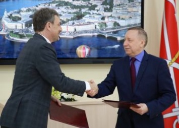 Главы Приамурья и Санкт-Петербурга впервые подписали соглашение о сотрудничестве