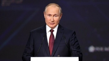Путин: россияне смогут свободнее ездить за границу с сентября