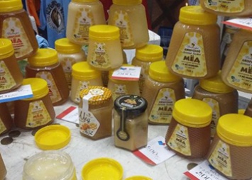 За неделю Дальневосточной ярмарки предприниматели продали 950 кило меда