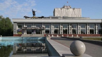 Алтайский драмтеатр проведет творческие лаборатории «Просторы истории»