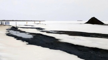 Прорыв нефтепровода в Саратовской области. Суд назвал виновных в загрязнении почвы