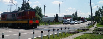 Белгородские железнодорожники напомнили автомобилистам о правилах безопасности на переездах