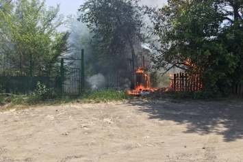 В МЧС рассказали подробности пожара на Чкалова в Барнауле