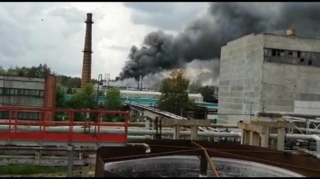 Стало известно, что пожар на «Химпроме» произошел из-за тары с готовой продукцией